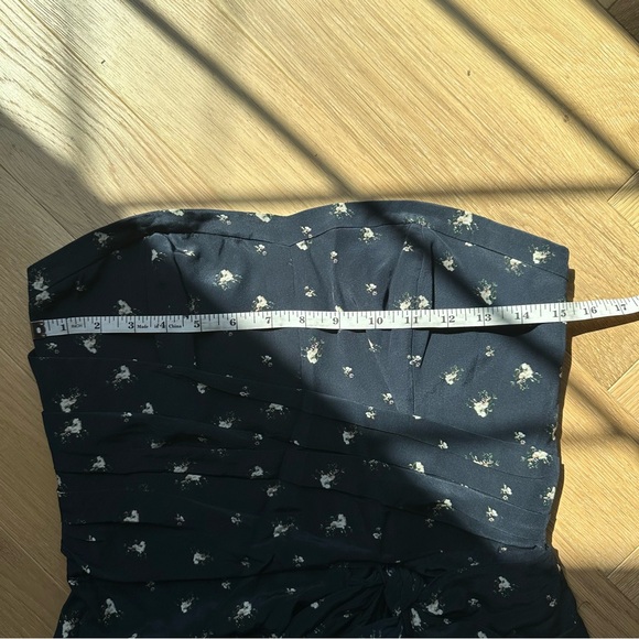 Club Monaco Strapless Silk Dress (Size 8) - Picture 9 of 13